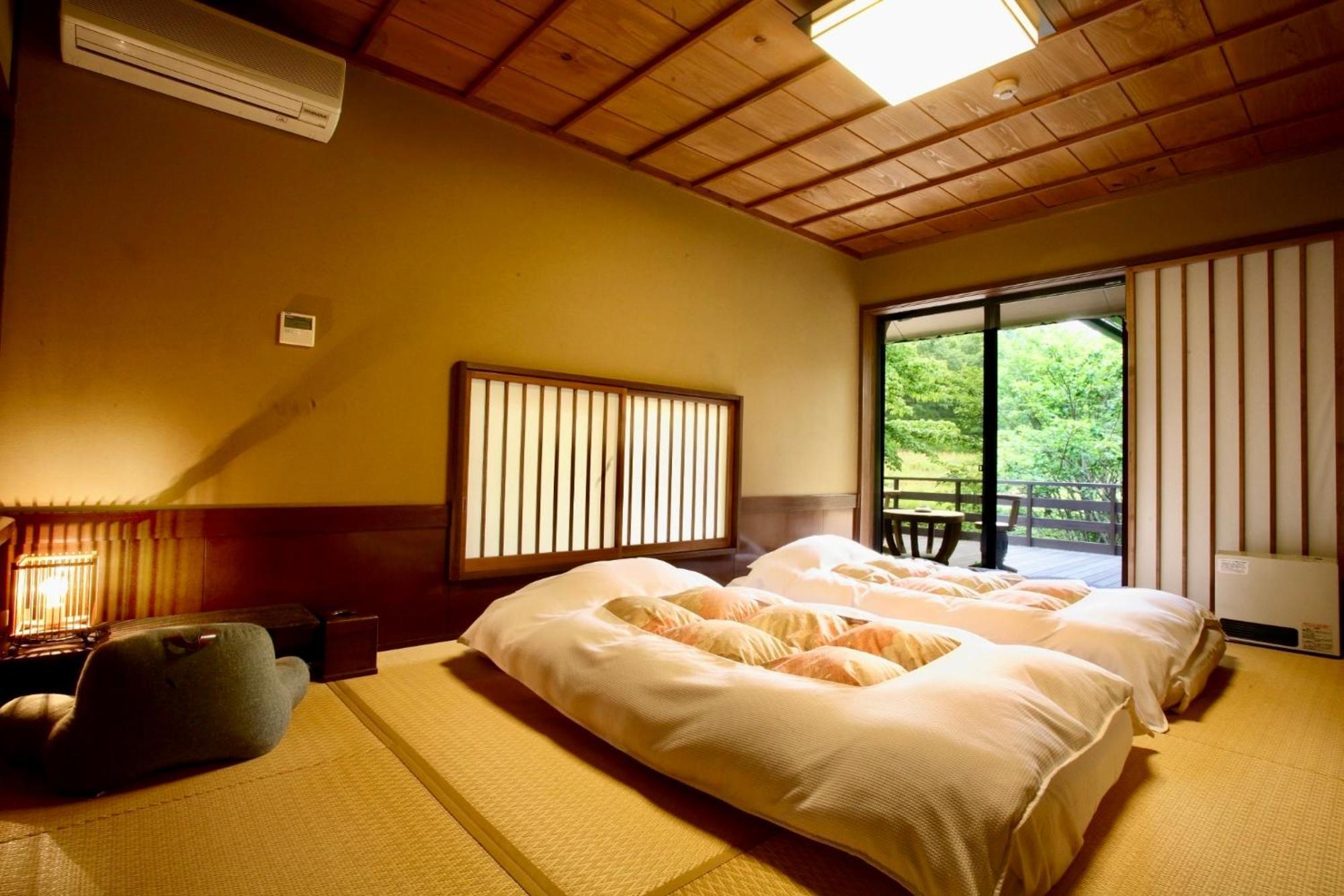 Satonoyu Waraku 13 Years Or Older Hotel Минамиогуни Екстериор снимка