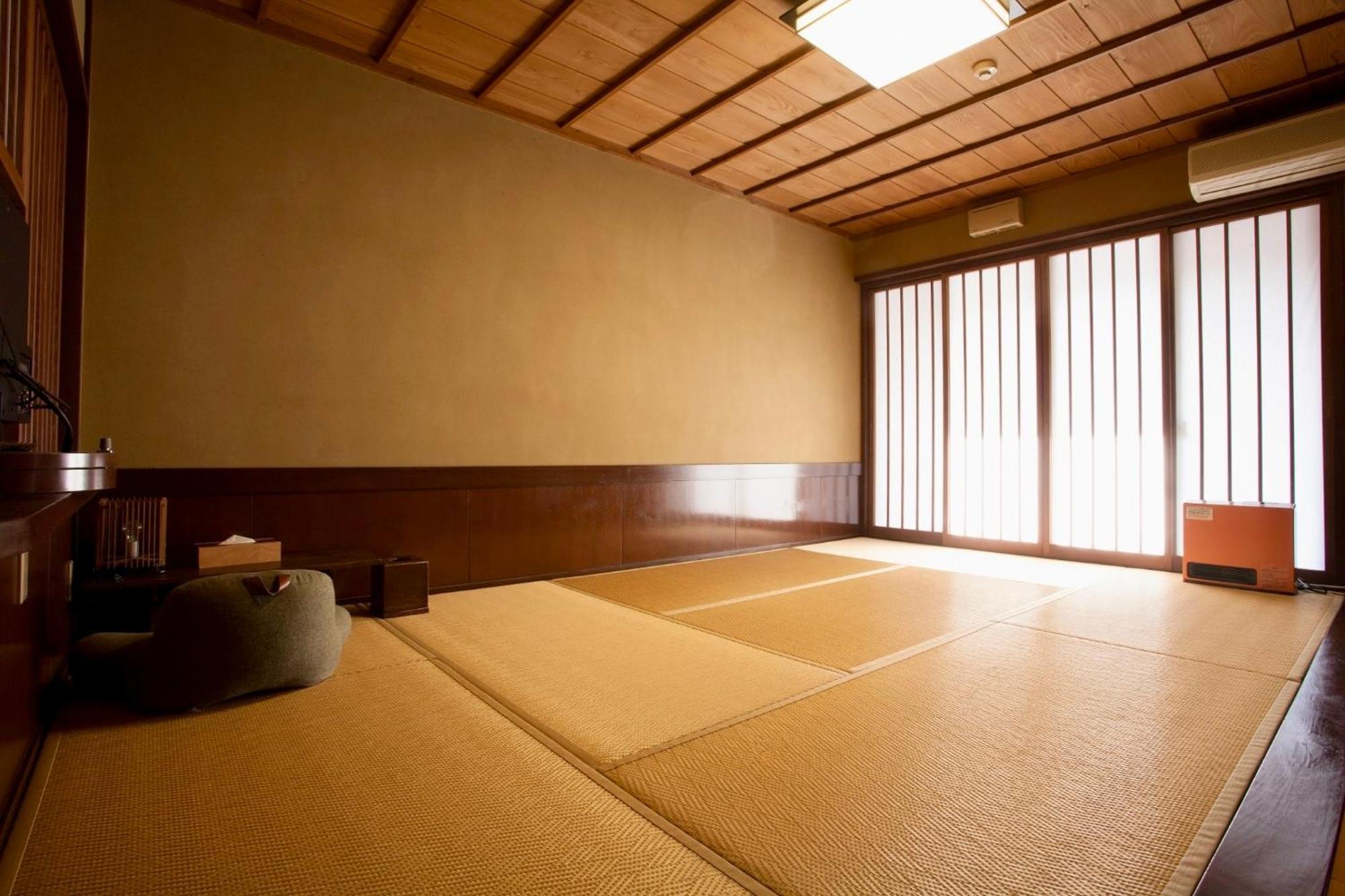 Satonoyu Waraku 13 Years Or Older Hotel Минамиогуни Екстериор снимка