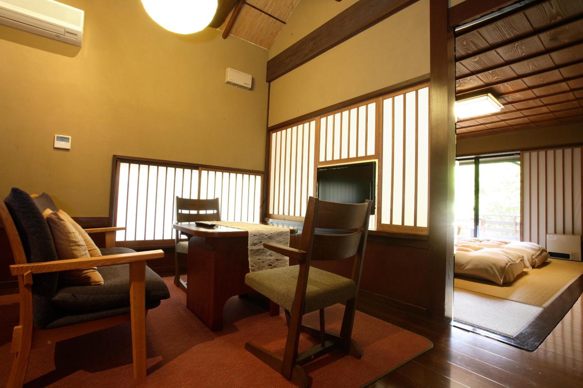 Satonoyu Waraku 13 Years Or Older Hotel Минамиогуни Стая снимка